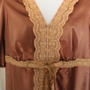 Lane Bryant Mauve & Creme Satin Top